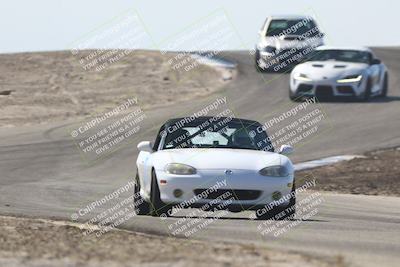 media/Oct-18-2025-Speed Ventures (Sat) [[8b3b7cf525]]/Yellow/Session 2 (Phil Hill)/